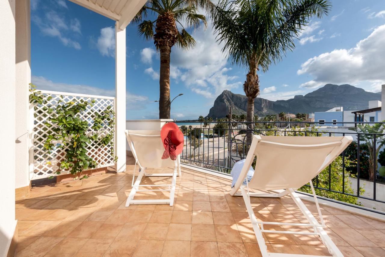 Hotel Ristorante Mediterraneo Faro San Vito Lo Capo Exteriör bild