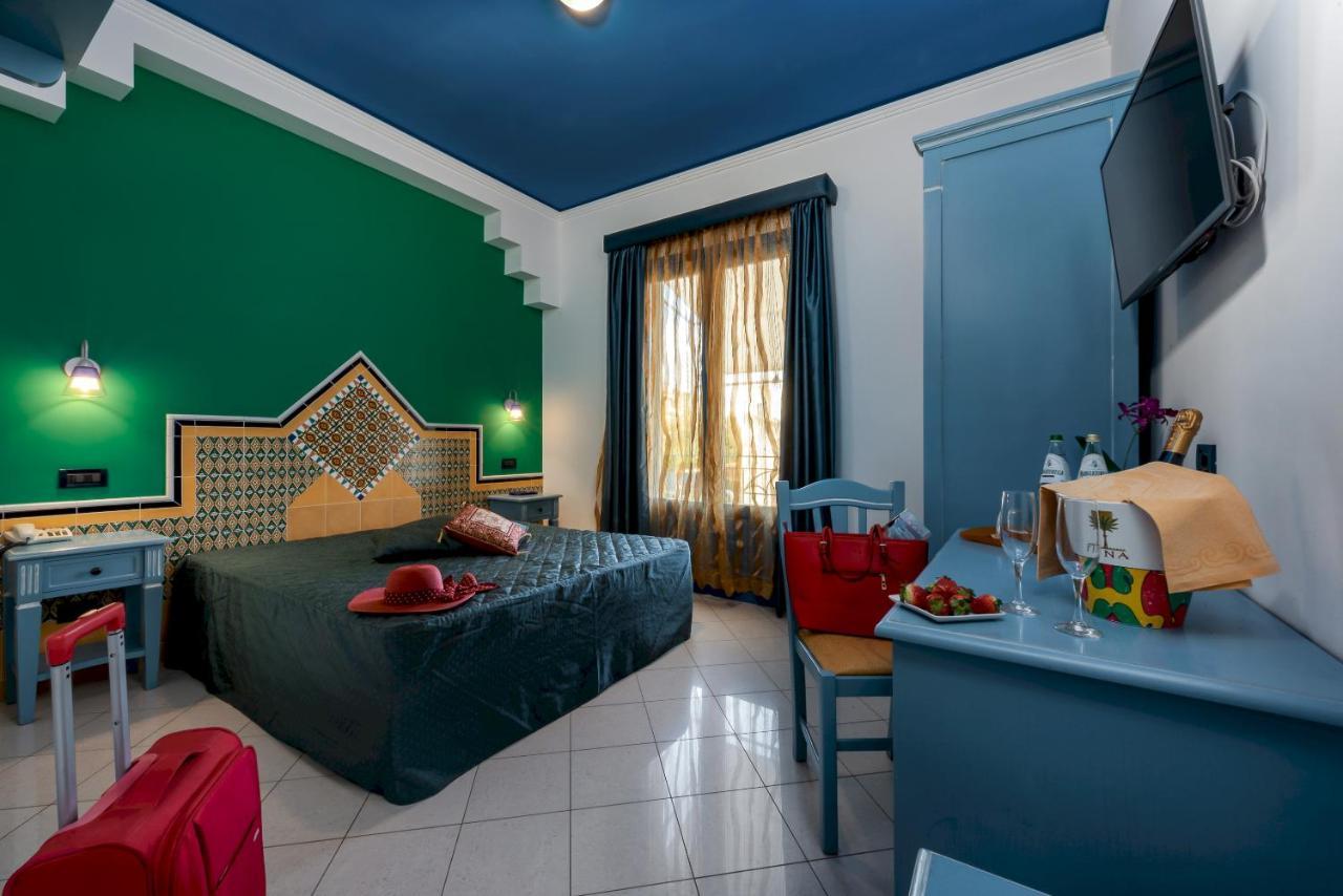 Hotel Ristorante Mediterraneo Faro San Vito Lo Capo Exteriör bild