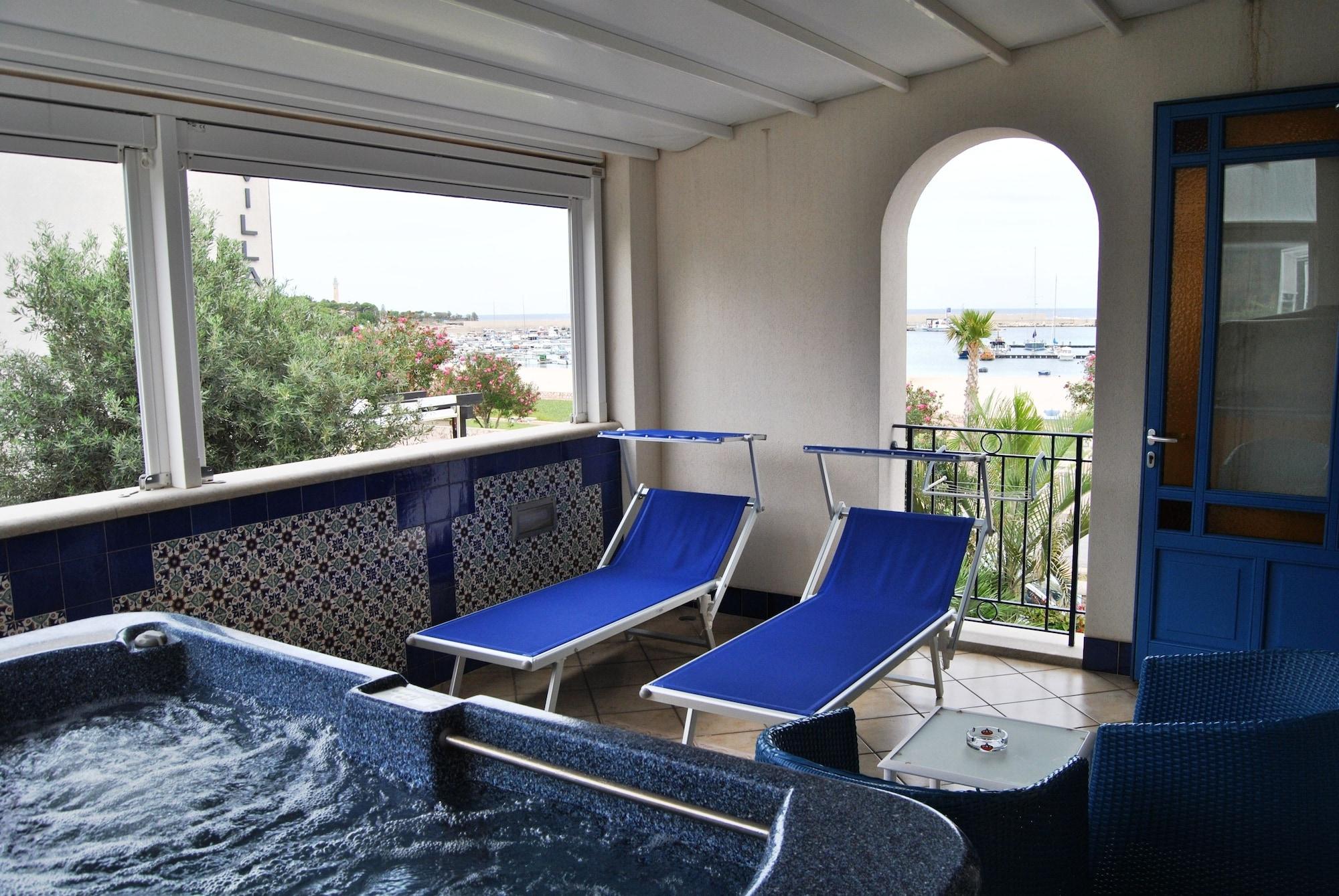 Hotel Ristorante Mediterraneo Faro San Vito Lo Capo Exteriör bild