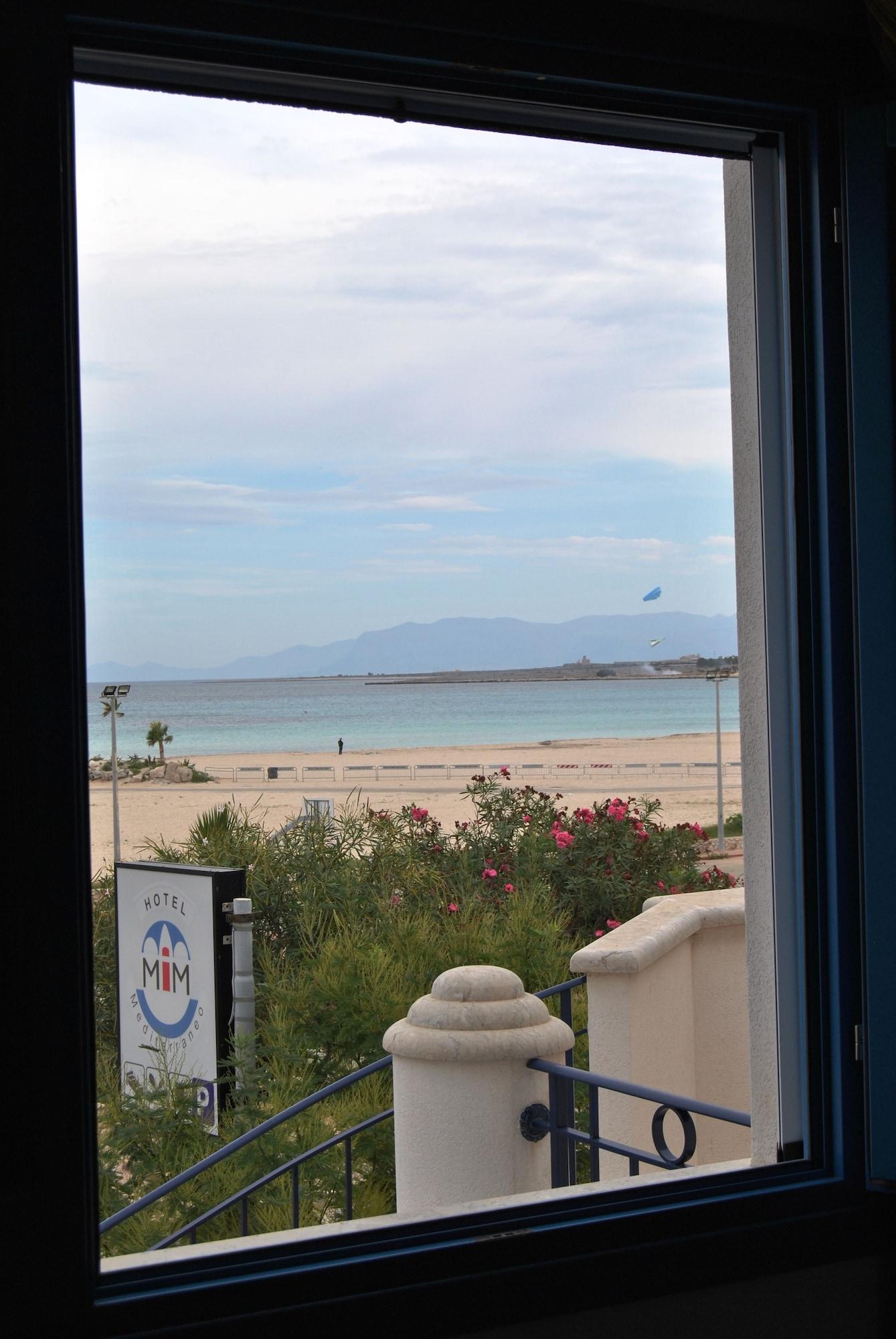 Hotel Ristorante Mediterraneo Faro San Vito Lo Capo Exteriör bild