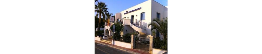 Hotel Ristorante Mediterraneo Faro San Vito Lo Capo Exteriör bild