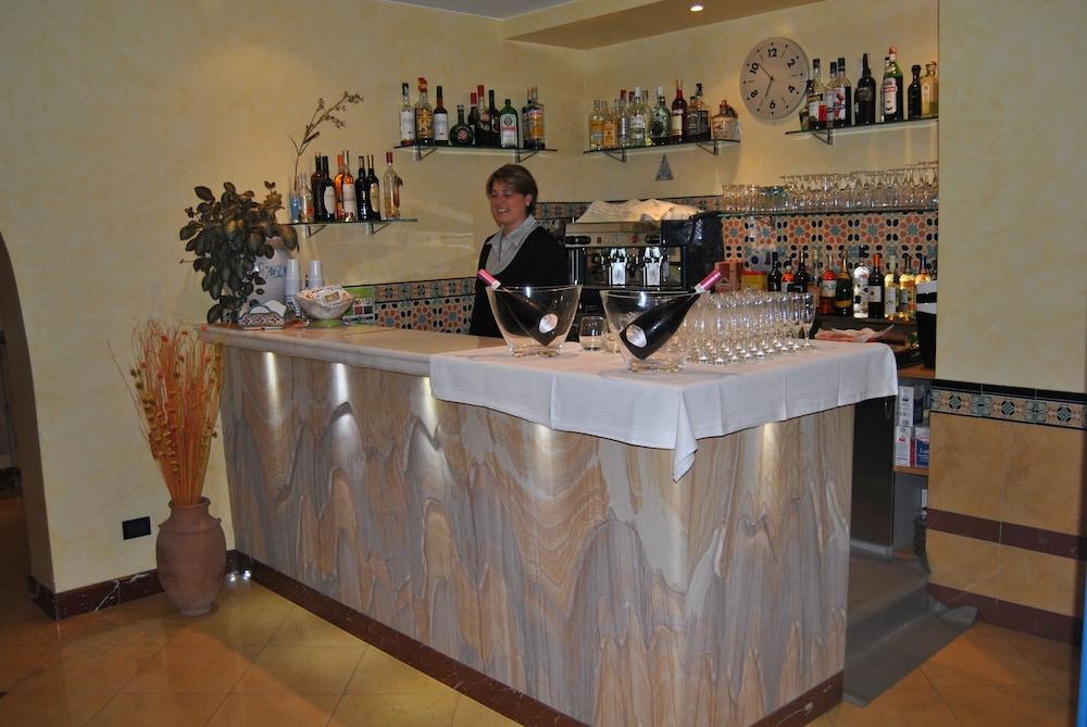 Hotel Ristorante Mediterraneo Faro San Vito Lo Capo Exteriör bild