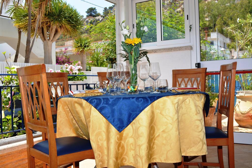 Hotel Ristorante Mediterraneo Faro San Vito Lo Capo Exteriör bild