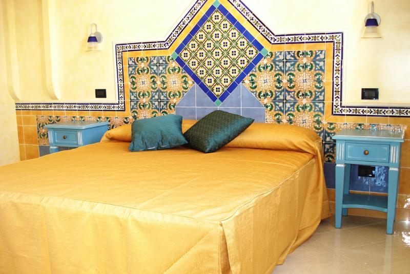 Hotel Ristorante Mediterraneo Faro San Vito Lo Capo Exteriör bild